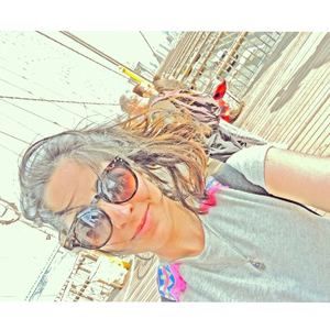 Meet your Posher, Constanza